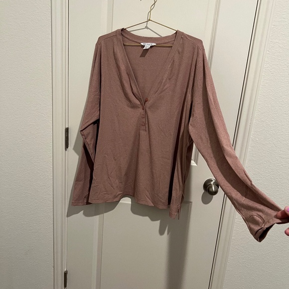 Athleta Plus Size Yoga Top - Picture 1 of 4